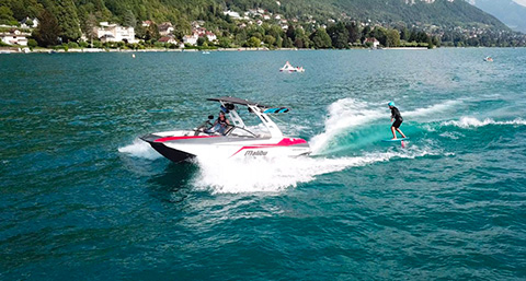 Moniteur de wakeboard Annecy